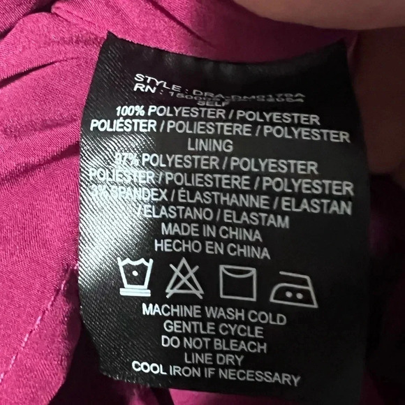 dRA Los Angeles Women’s Off Shoulder Dress NWT Sz M Wedding Cocktail Party Midi - Picture 10 of 10